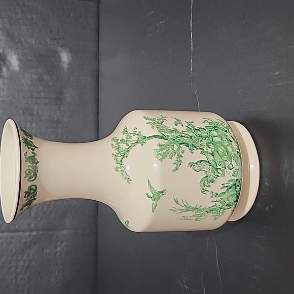 "K's Collection" Vintage Green & Cream Vase, Rooster, Pheasants, Foliage, 7” - Picture 1 of 7